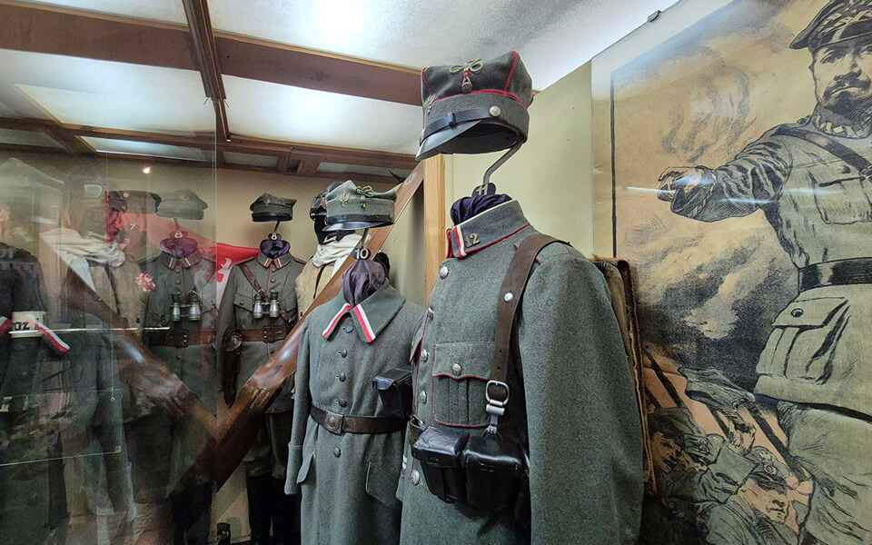 Mundury powstańców w muzeum