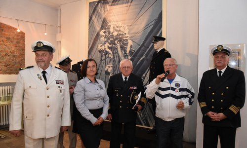 Image description
